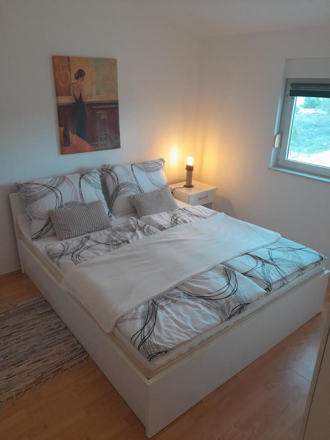 Caliente Apartments Vir B Экстерьер фото