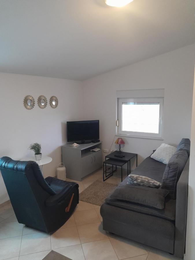 Caliente Apartments Vir B Экстерьер фото