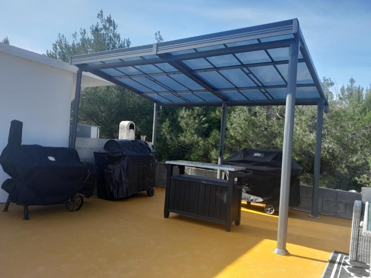 Caliente Apartments Vir B Экстерьер фото